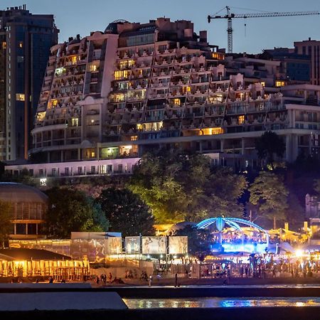 Apart Hotel D'Monica Odessa Eksteriør billede