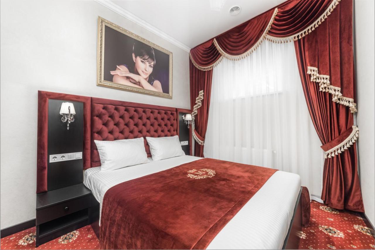 Apart Hotel D'Monica Odessa Eksteriør billede