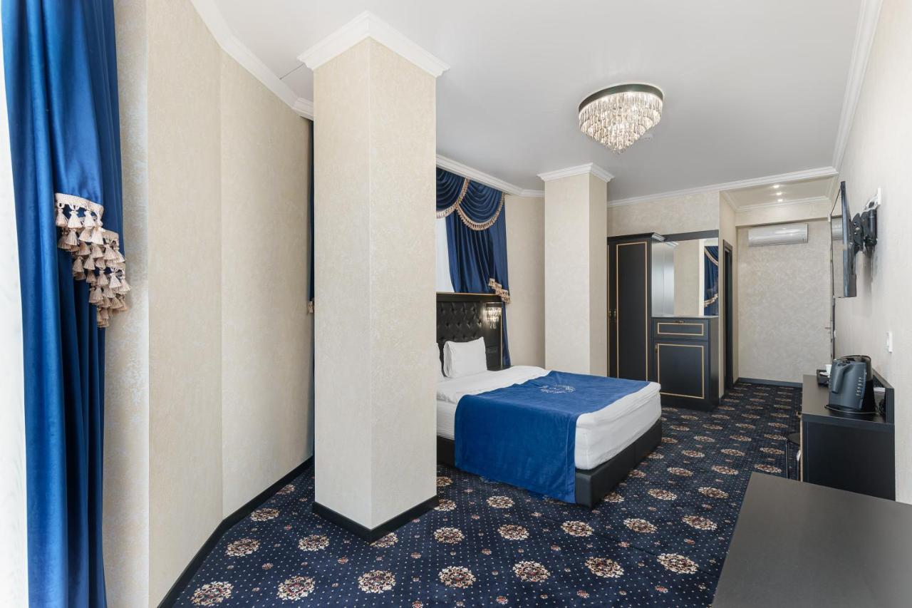 Apart Hotel D'Monica Odessa Eksteriør billede